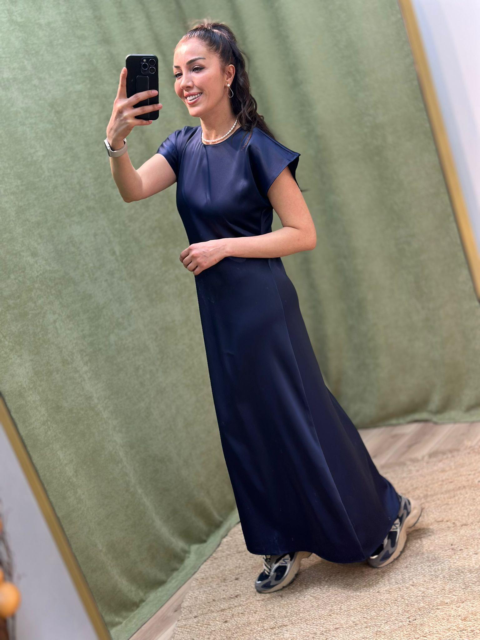 Saten Elbise